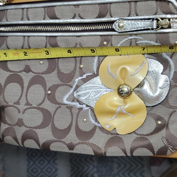 Coach pouch - Picture 5 of 5